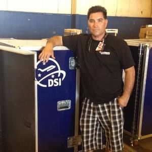 Meet your Posher, Carlos armando